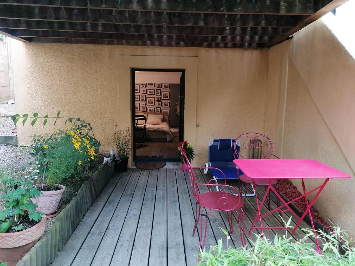 Guest House Dans Jardin Exotique Proche D'Une Voie Verte Морле Екстер'єр фото